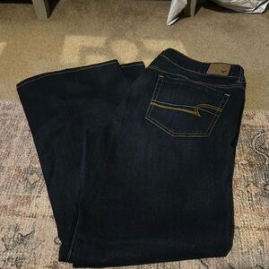 AMERICAN EAGLE STRETCH FAVORITE BOYFRIEND JEAN
